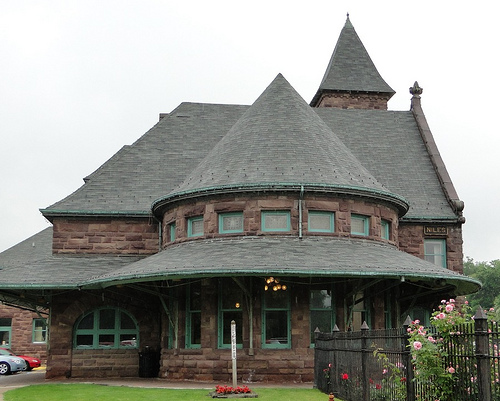 niles_station.jpg niles_station.jpg